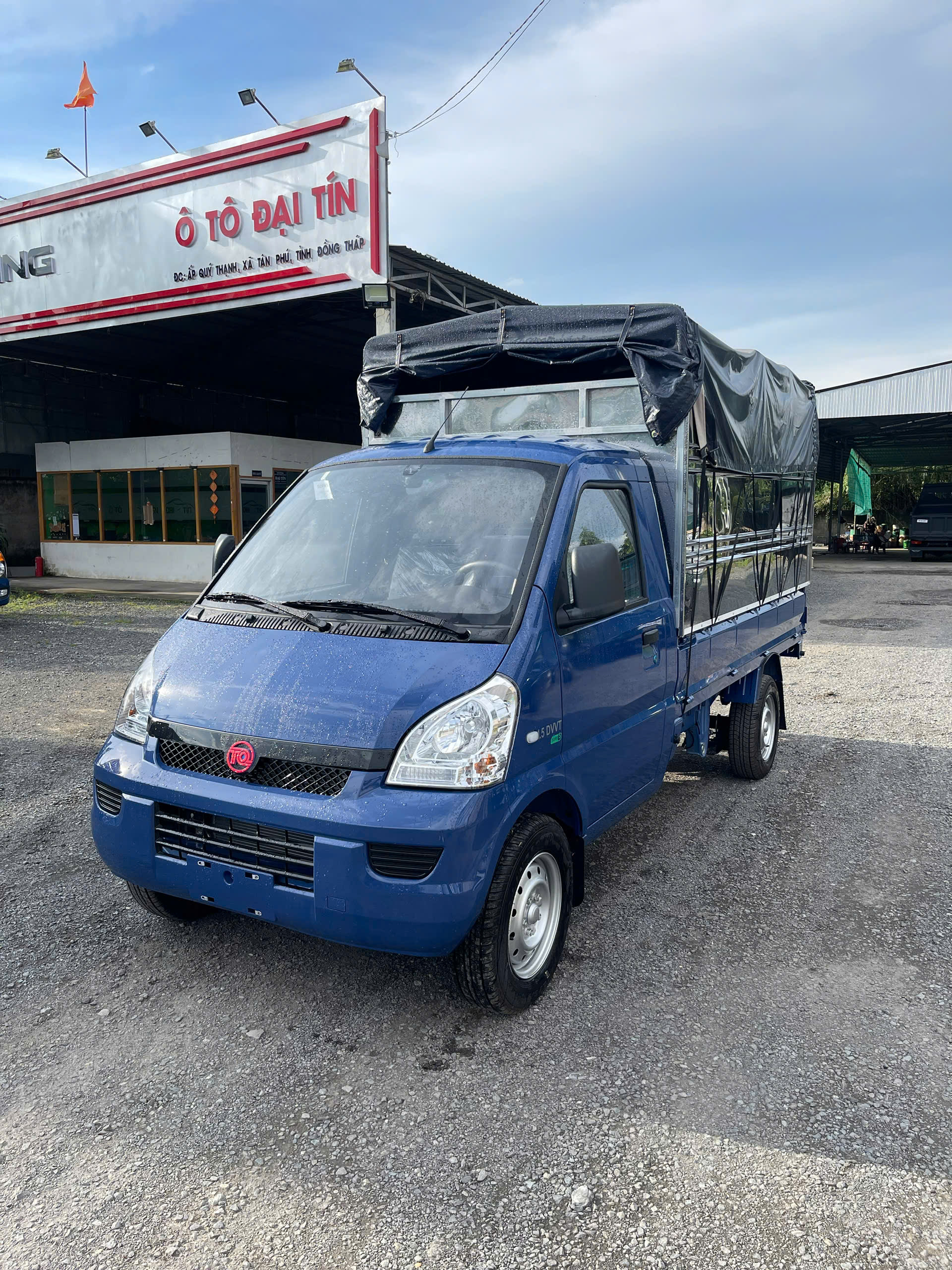 Xe Tải 1 Tấn Thùng Mui Bạt TQ Wuling N300P 2025