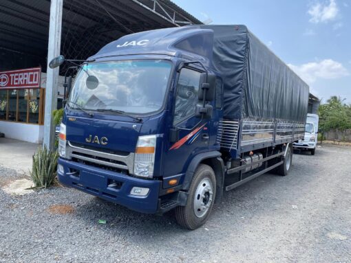 JAC N800 PLUS Thùng Mui Bạt 7m6