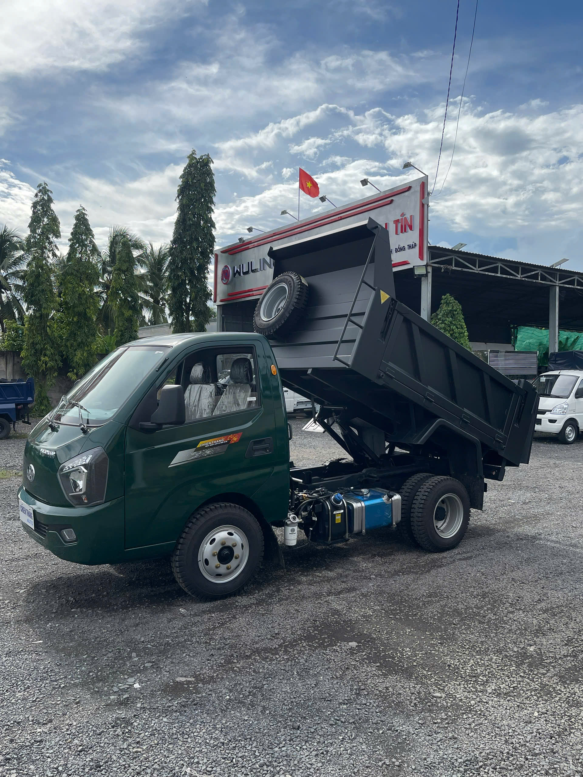 Xe Tải Ben CHIẾN THẮNG 3.2 Tấn E5 Thùng 2.5 Khối Vừa Ra Mắt